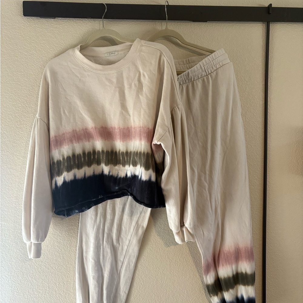 Z Supply Cream and Pink Tie-Dye Sweatshirt/Jogger Set